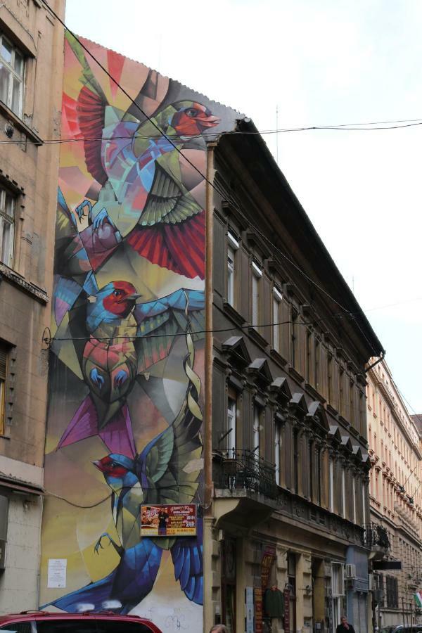 Rockstar Suite In Ruin Quarter Budapest Luaran gambar